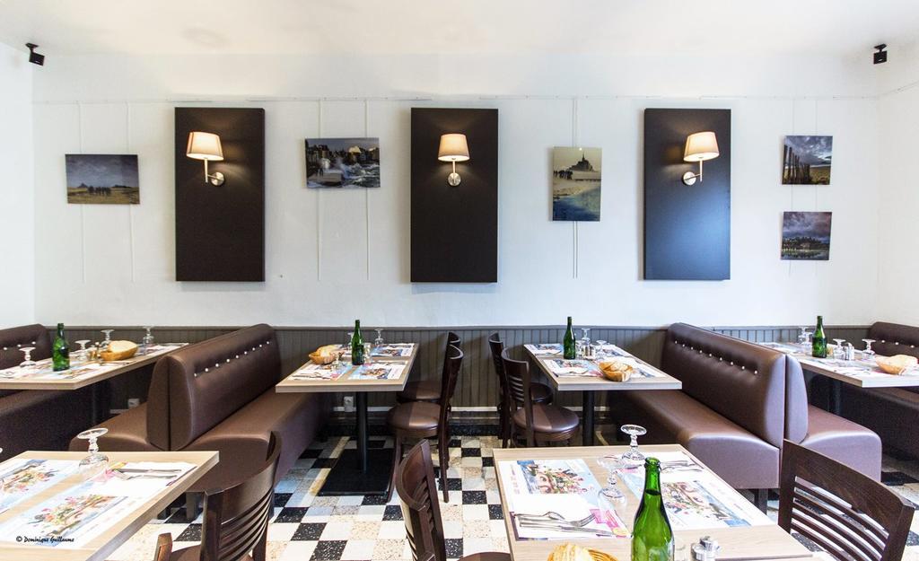 Hotel Restaurant Du Commerce La Gouesnière Buitenkant foto